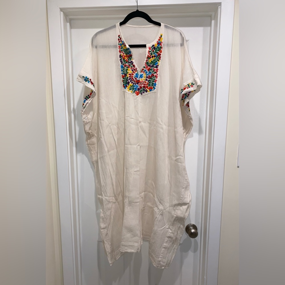 Mexican-Embroidered Tunic (OS)